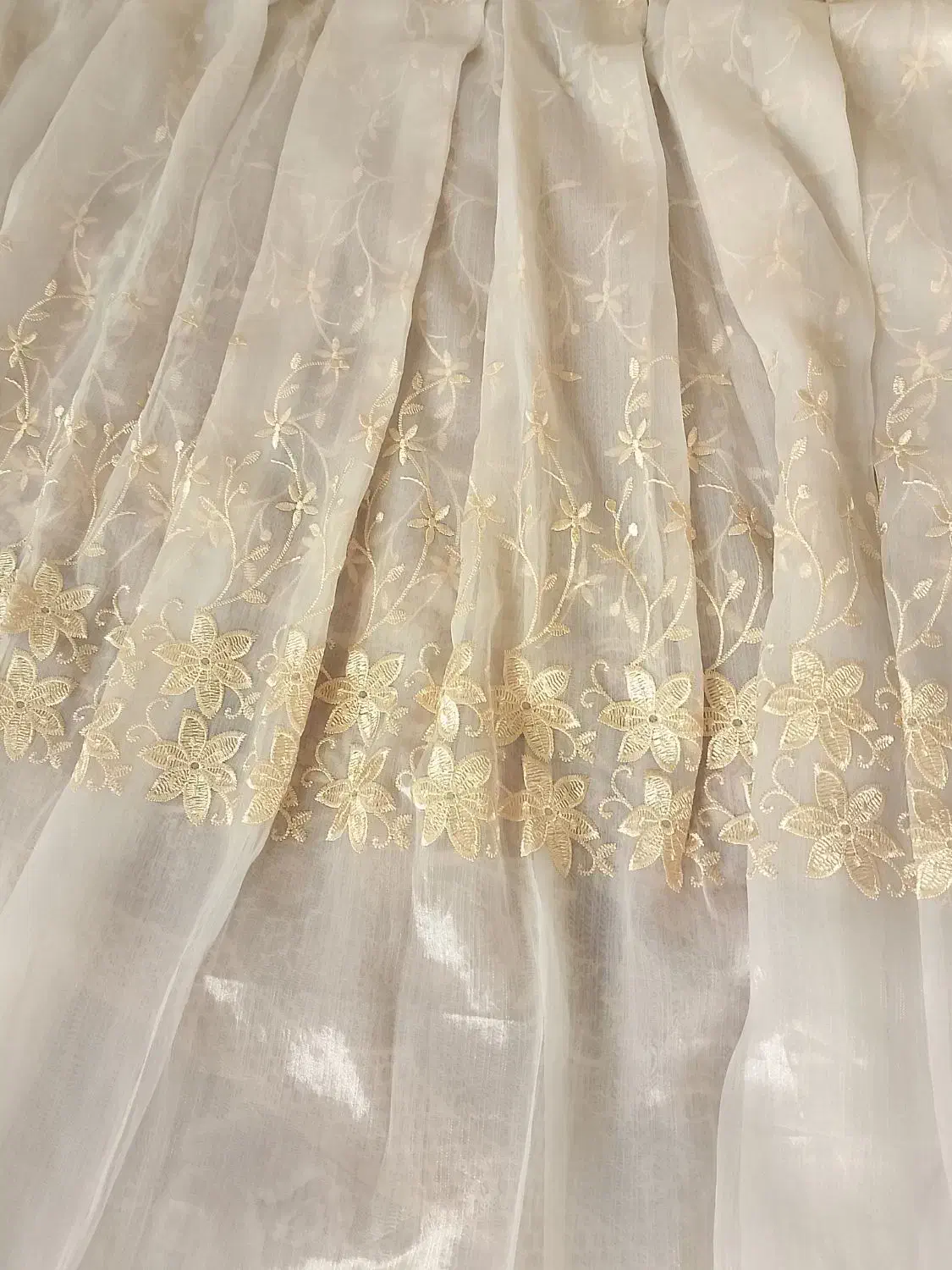 سلام پرده حریر شیشه‌ای دوتاهستن  ۹۵۰|پرده، رانر، رومیزی|کوهدشت, |دیوار