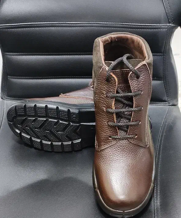 کفش کار سایز ۴۳  ،کف قیمت|کیف، کفش، کمربند|اهواز, شهرک دانشگاه|دیوار