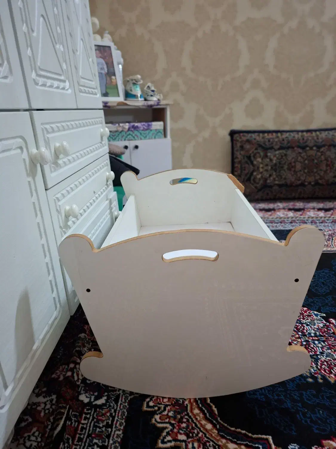 گهواره نوزاد|اسباب و اثاث بچه|شاندیز, |دیوار