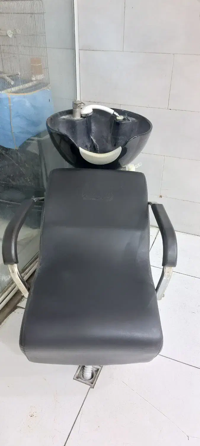 سرشور آرایشگاه|آرایشگاه و سالن‌های زیبایی|یزد, |دیوار