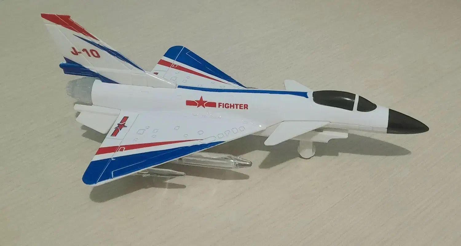 ماکت جنگنده جی۱۰|کلکسیون و سرگرمی|تهران, سلسبیل شمالی|دیوار