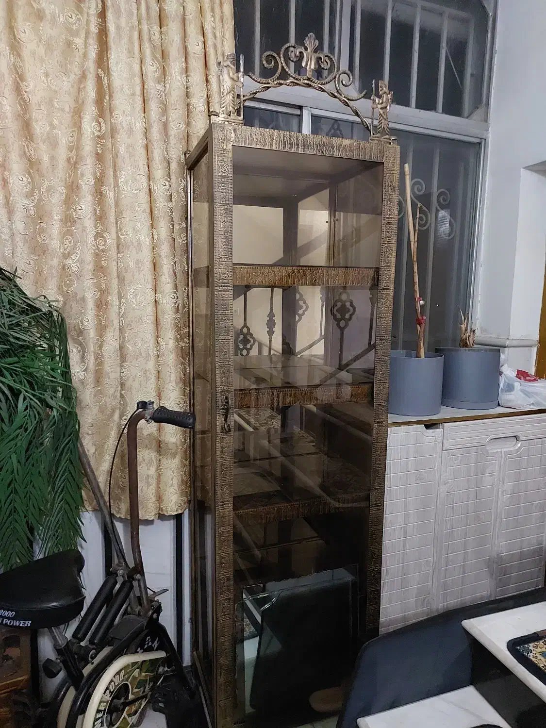 بوفه فلزی طرح هخامنش|بوفه، ویترین، کنسول|رشت, فلسطین|دیوار