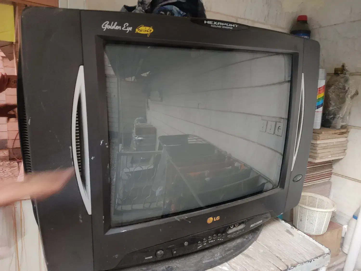 تلوزیون قدیمی الجی اصل|تلویزیون و پروژکتور|تهران, مسعودیه|دیوار