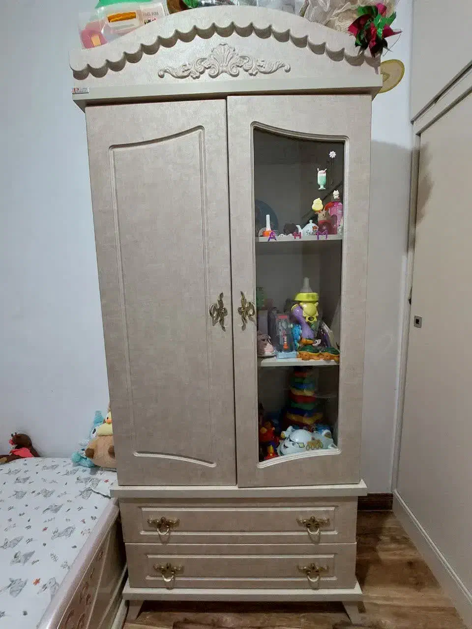 کمد|جاکفشی، کمد، دراور|کرج, حسین‌آباد|دیوار