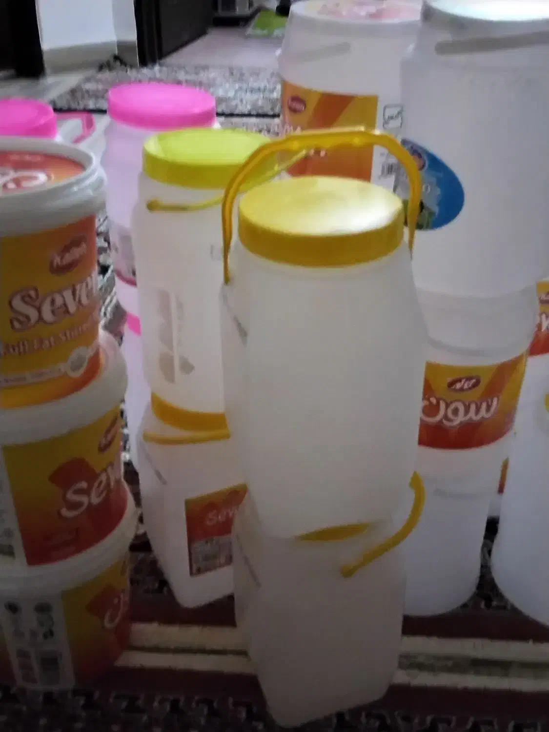 ۲۶عددسطل ماست ۲کیلویی برای دوشاب رب وحبوبات و....|ظروف نگهدارنده، پلاستیکی، یکبارمصرف|ارومیه, |دیوار