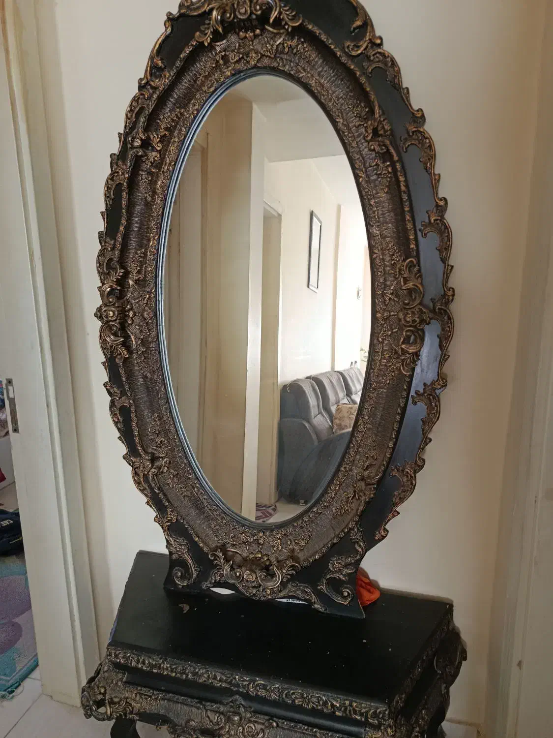 اینه شمدان|مبلمان خانگی و میز عسلی|پرند, فاز ۶|دیوار