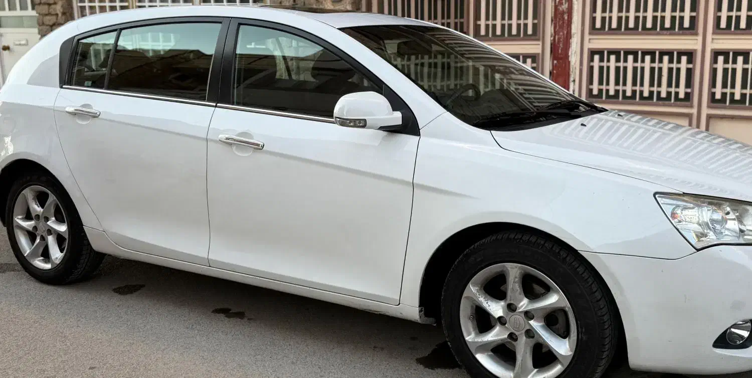 جیلی امگرند Rv7 اتومات|خودرو سواری و وانت|تهران, سعادت‌آباد|دیوار