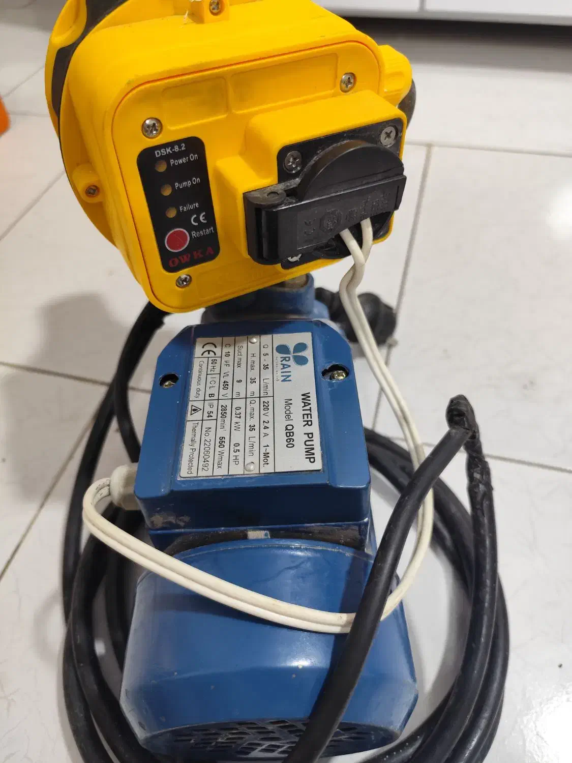 پمپ اب نیم اسب همراه اتوماتیک|مصالح و تجهیزات ساختمان|هشتگرد, شهرک ارم شرقی|دیوار