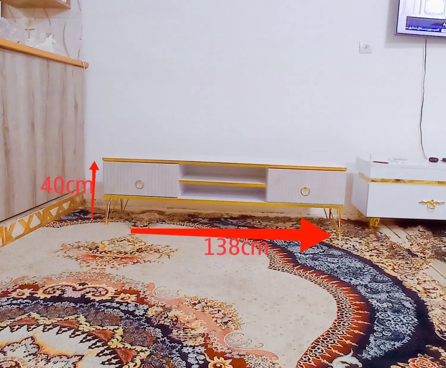 میزتلوزیون سفیدطلایی درحداک|میز تلویزیون|قم, شاد قلی|دیوار