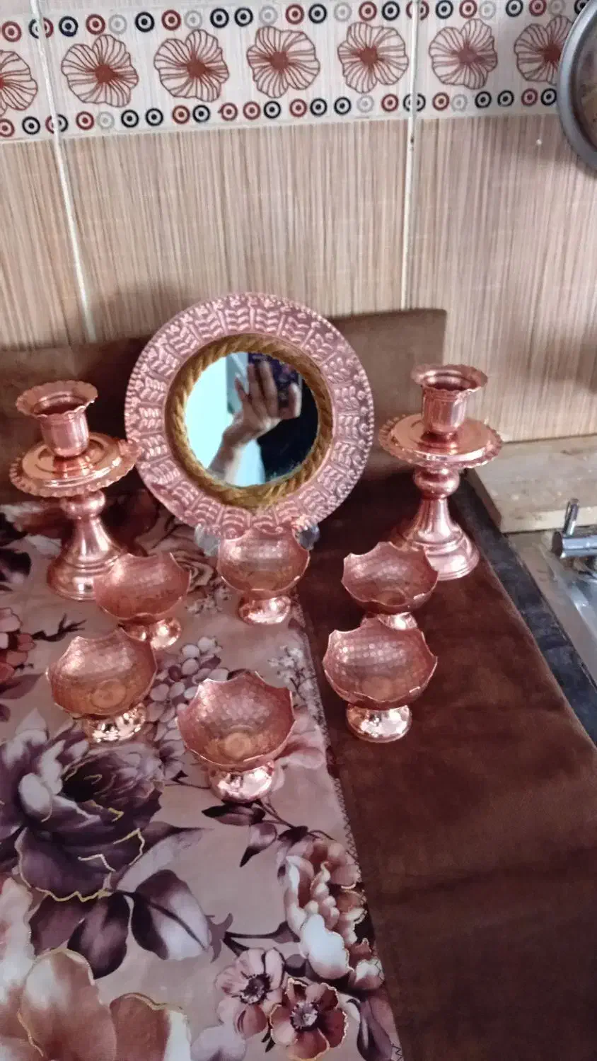 هفت سین مسی|آینه|همدان, |دیوار