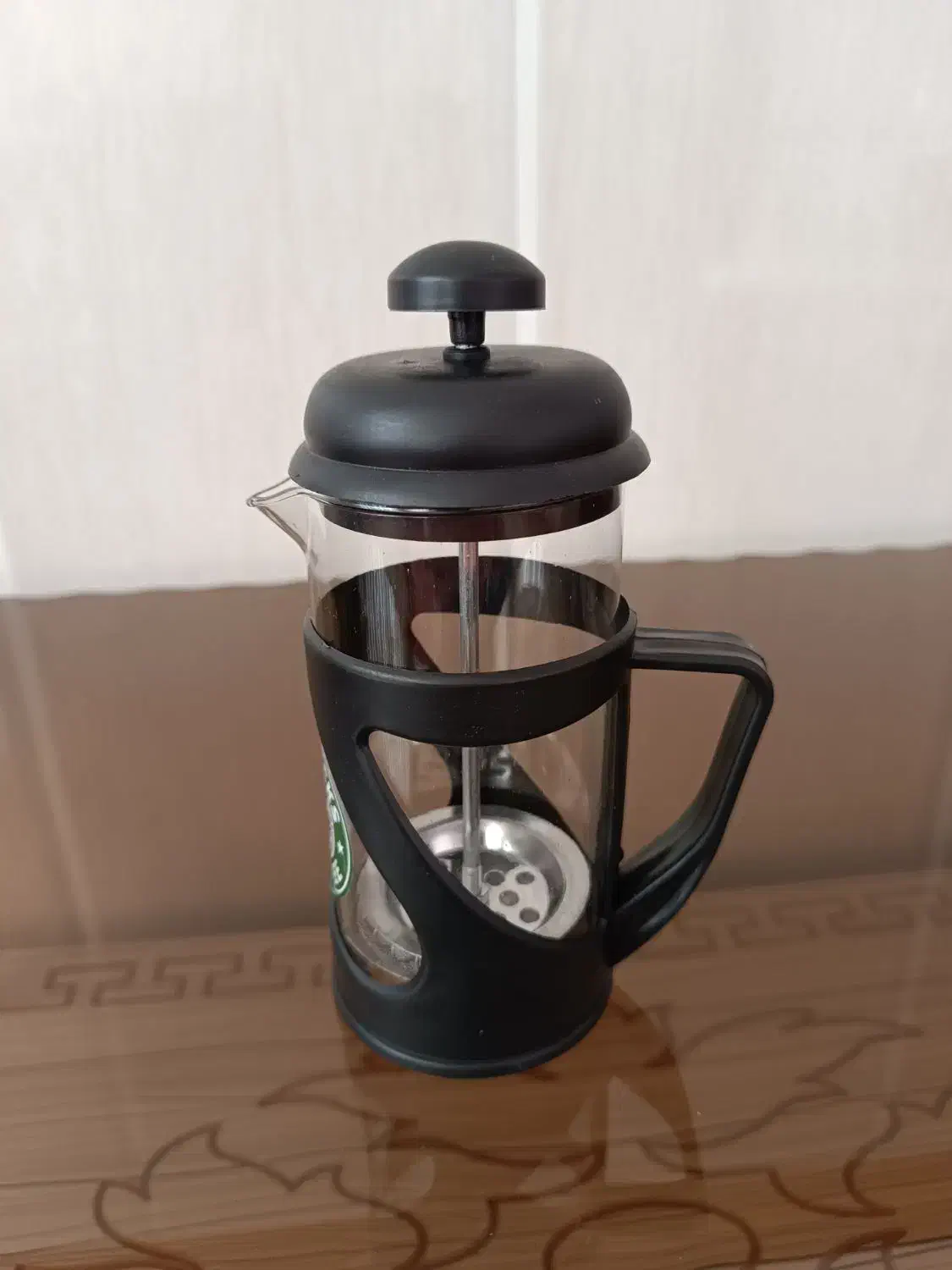 لیوان دمنوشی|قوری، کتری، قهوه‌ساز دستی|سلماس, |دیوار