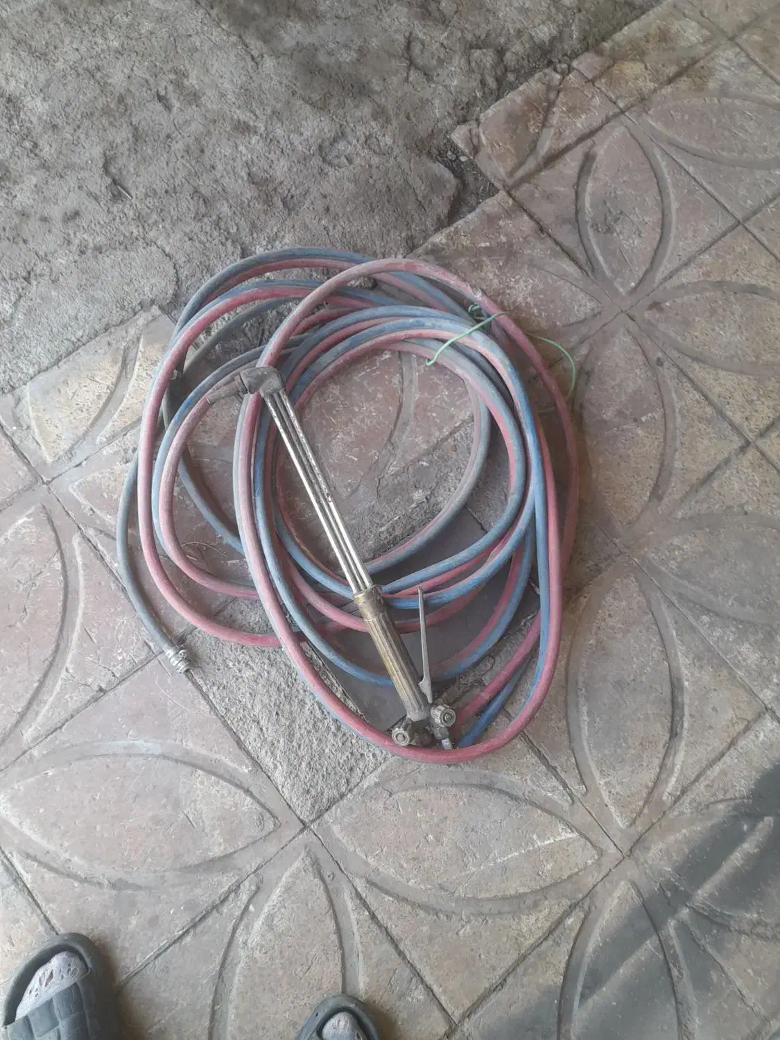 سرپیک و شیلنگ|ابزارآلات|فردوسیه, |دیوار