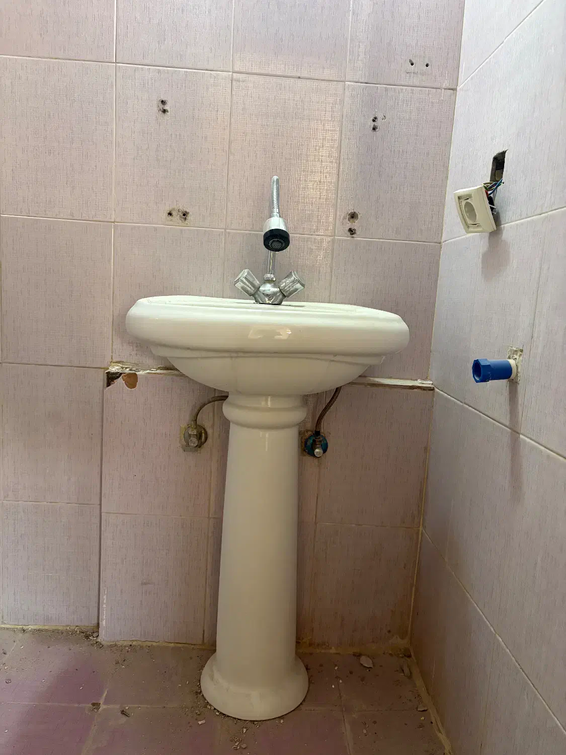 2 عدد روشویی در حد نو و سالم|لوازم سرویس بهداشتی|پردیس, فاز ۲|دیوار