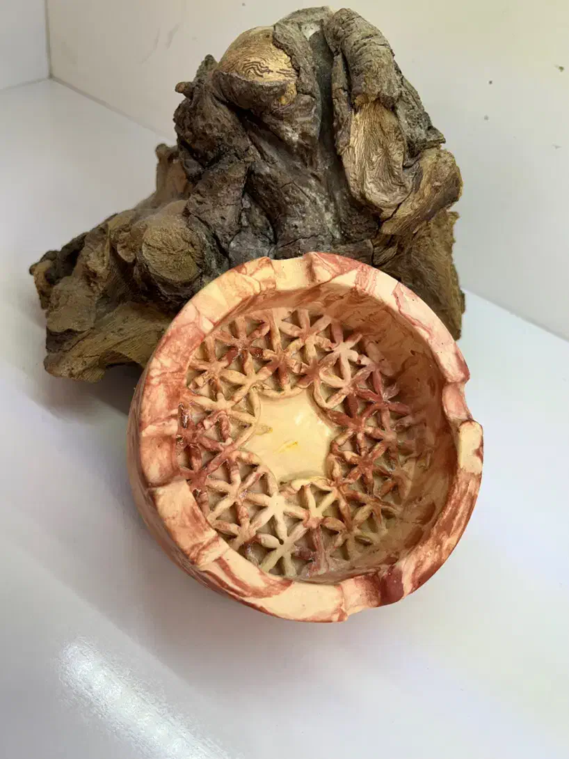 زیر سیگاری سنگی|صنایع دستی و سایر لوازم تزئینی|خمینیشهر, |دیوار