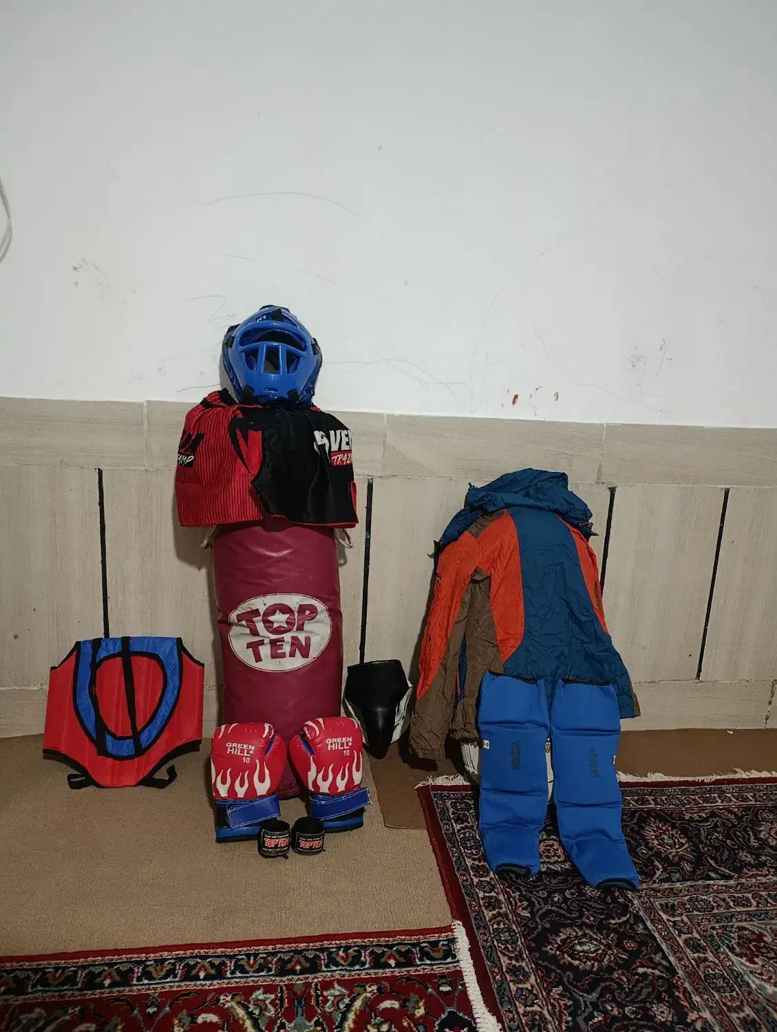 تجهیزات باشگاه رزمی|تجهیزات ورزشی|یاسوج, |دیوار