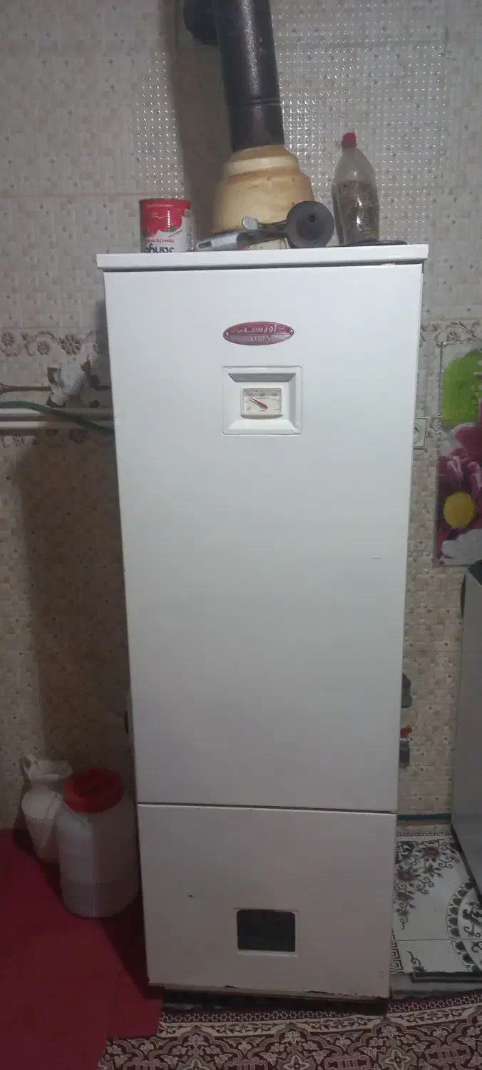 آبگرمکن یخچالی|آبگرمکن، پکیج، شوفاژ|خواجه, |دیوار