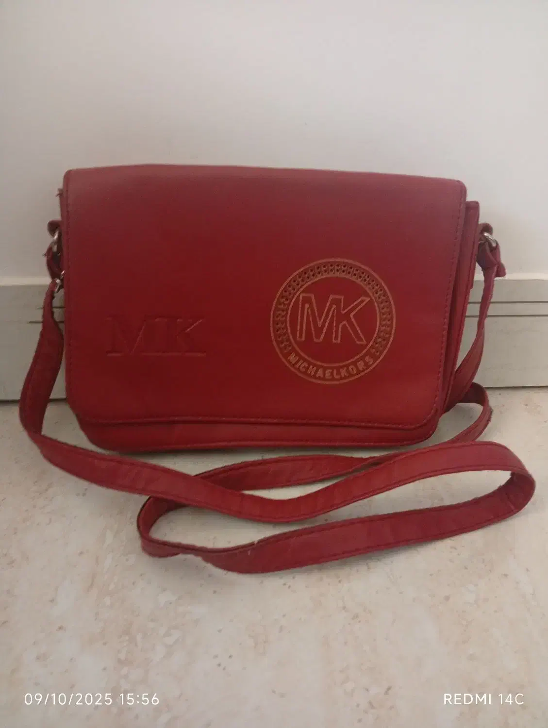 کیف درحدنو|کیف، کفش، کمربند|شهرکرد, |دیوار