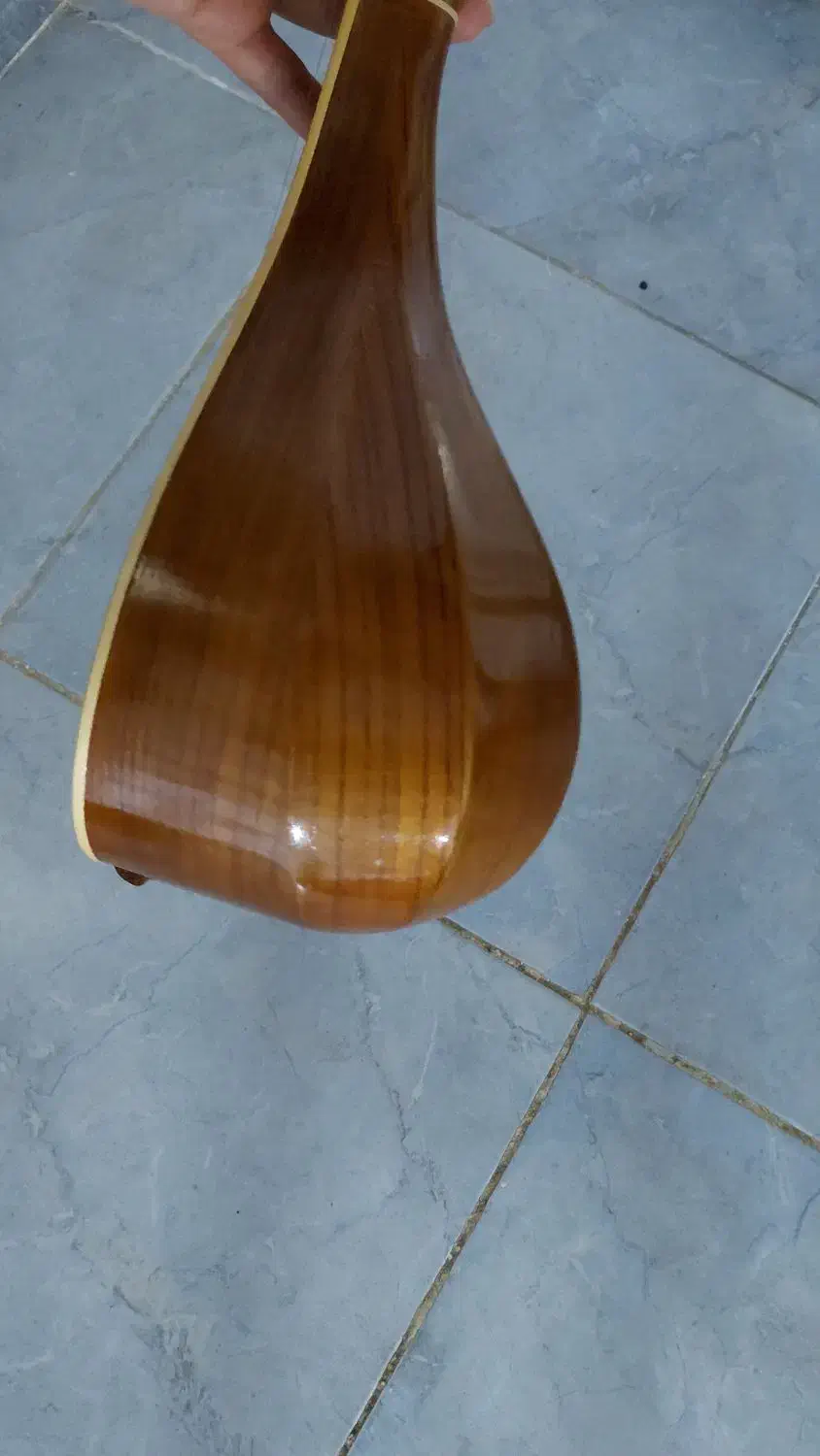 سه تار|سازهای سنتی|شیراز, میانرود|دیوار