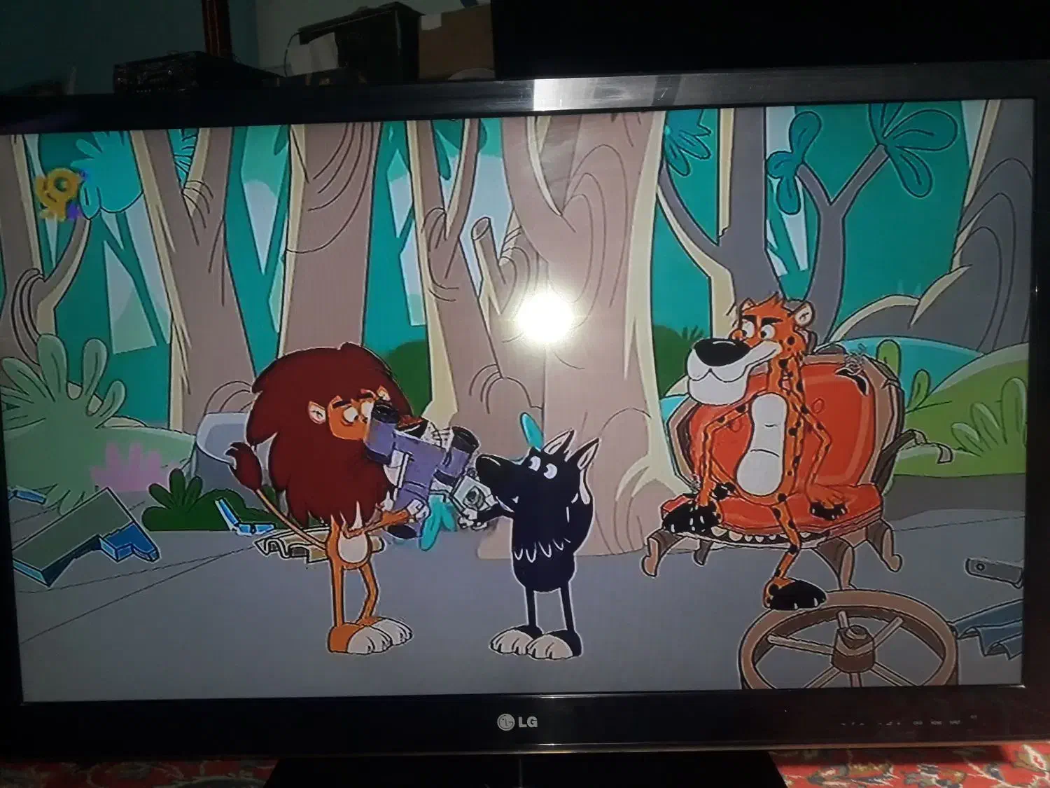 تلویزیون ۲عدد ال ای دی ۴۲ ال جی|تلویزیون و پروژکتور|نظرآباد, رسالت|دیوار