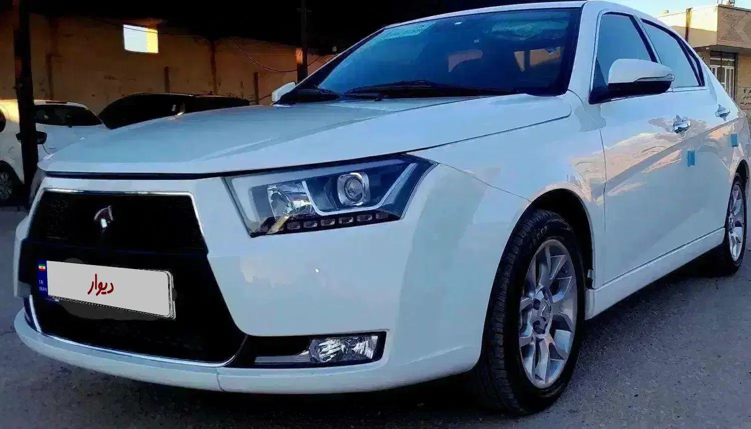 دنا پلاس توربو۶ دنده دستی۴۰۲. سانروف esp توربو.فول|خودرو سواری و وانت|شیراز, شهرک گلها|دیوار