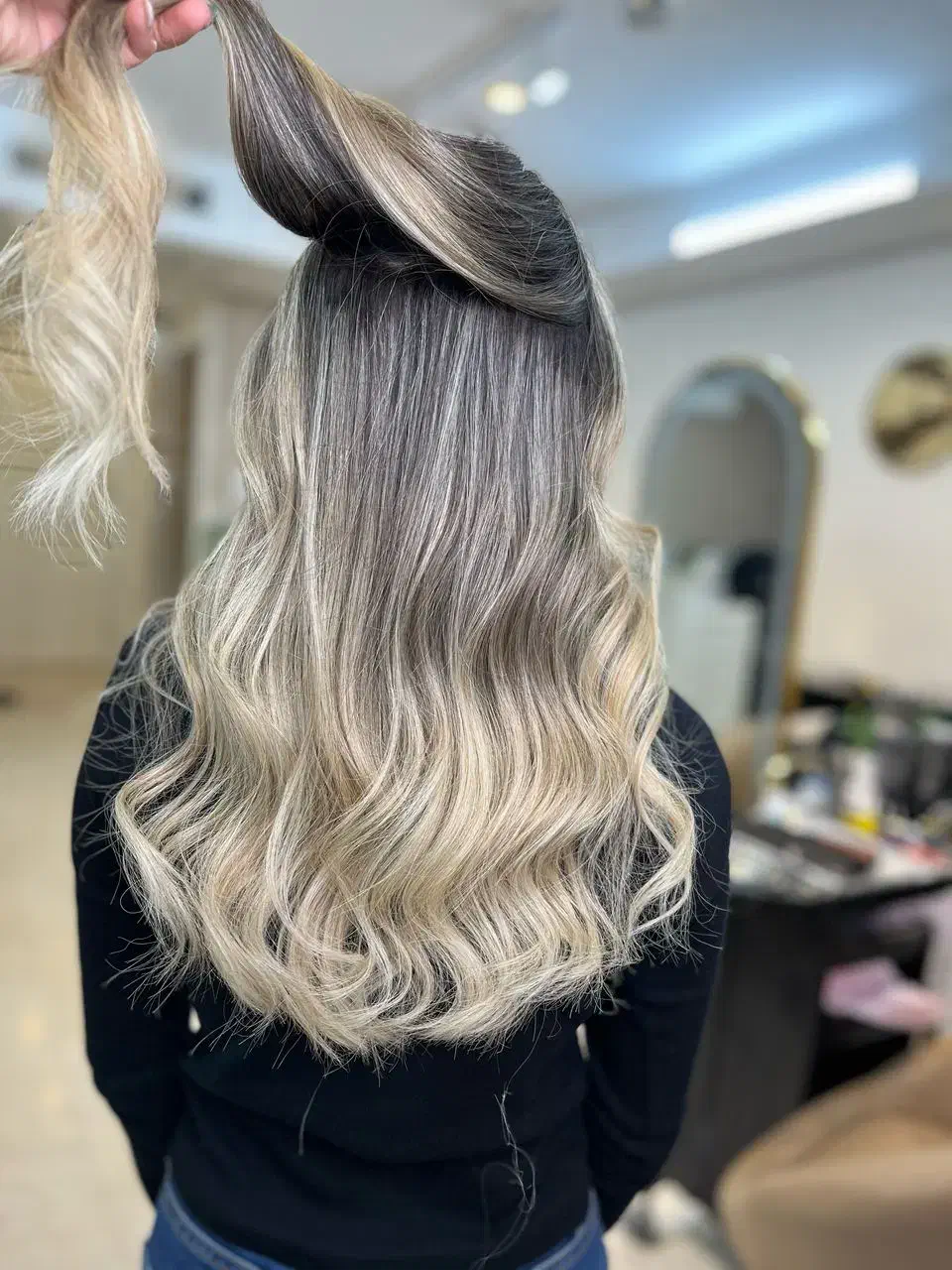 استخدام رنگکار وارد به کوپ در سالن پر مشتری خ دولت|استخدام درمانی، زیبایی، بهداشتی|تهران, قلهک|دیوار