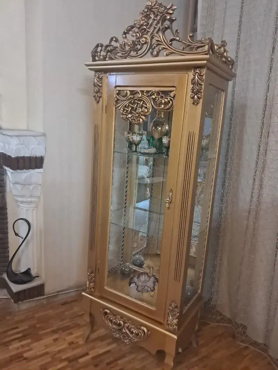 بوفه چوبی کوتاه طرح سبد گل|بوفه، ویترین، کنسول|اصفهان, طامه|دیوار