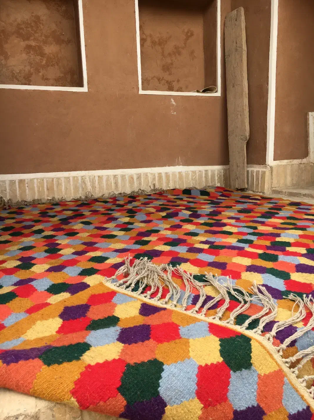 گلیم دستبافت پشمی|گلیم، جاجیم، گبه|سمنان, |دیوار