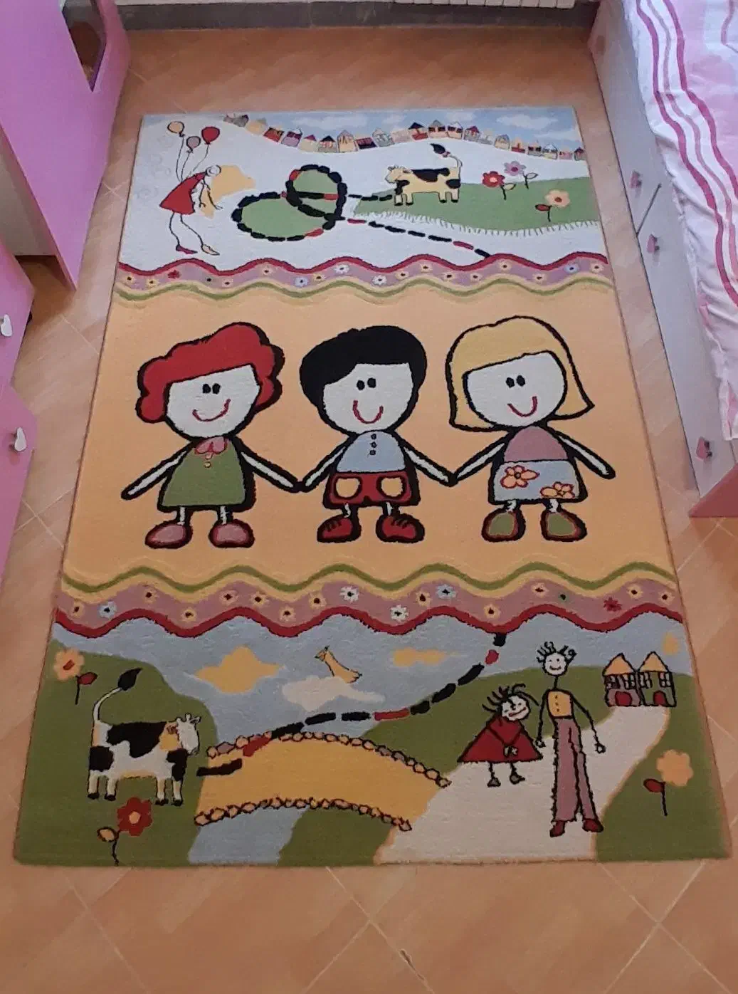 فرش ۴ متری اتاق کودک|فرش|هشتگرد, شهرک بعثت|دیوار