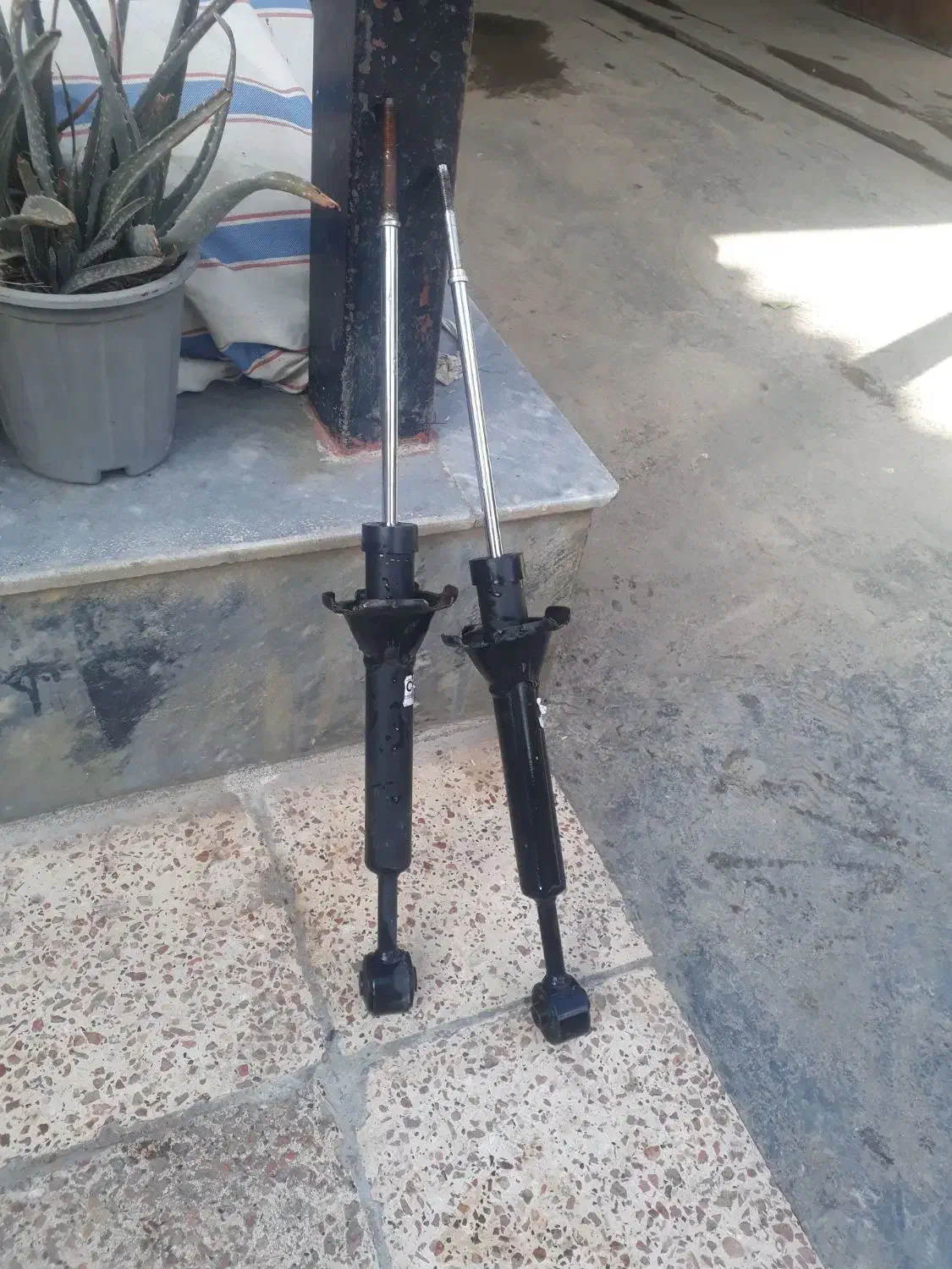 کمک عقب پراید|قطعات یدکی و لوازم جانبی|تاتار علیا, |دیوار