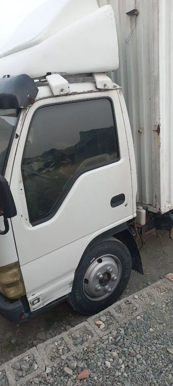 ایسوزو۵۲۰۰ مدل ۸۷|خودرو سنگین|منوجان, |دیوار