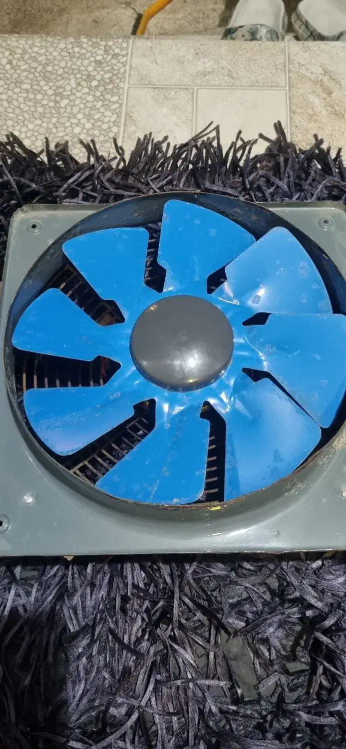 هواکش یا فن دمنده سالم ۳۵سانت در۳۵ پروانه ۳۰سانت|پنکه و تصفیه‌کنندهٔ هوا|رشت, جهاد|دیوار