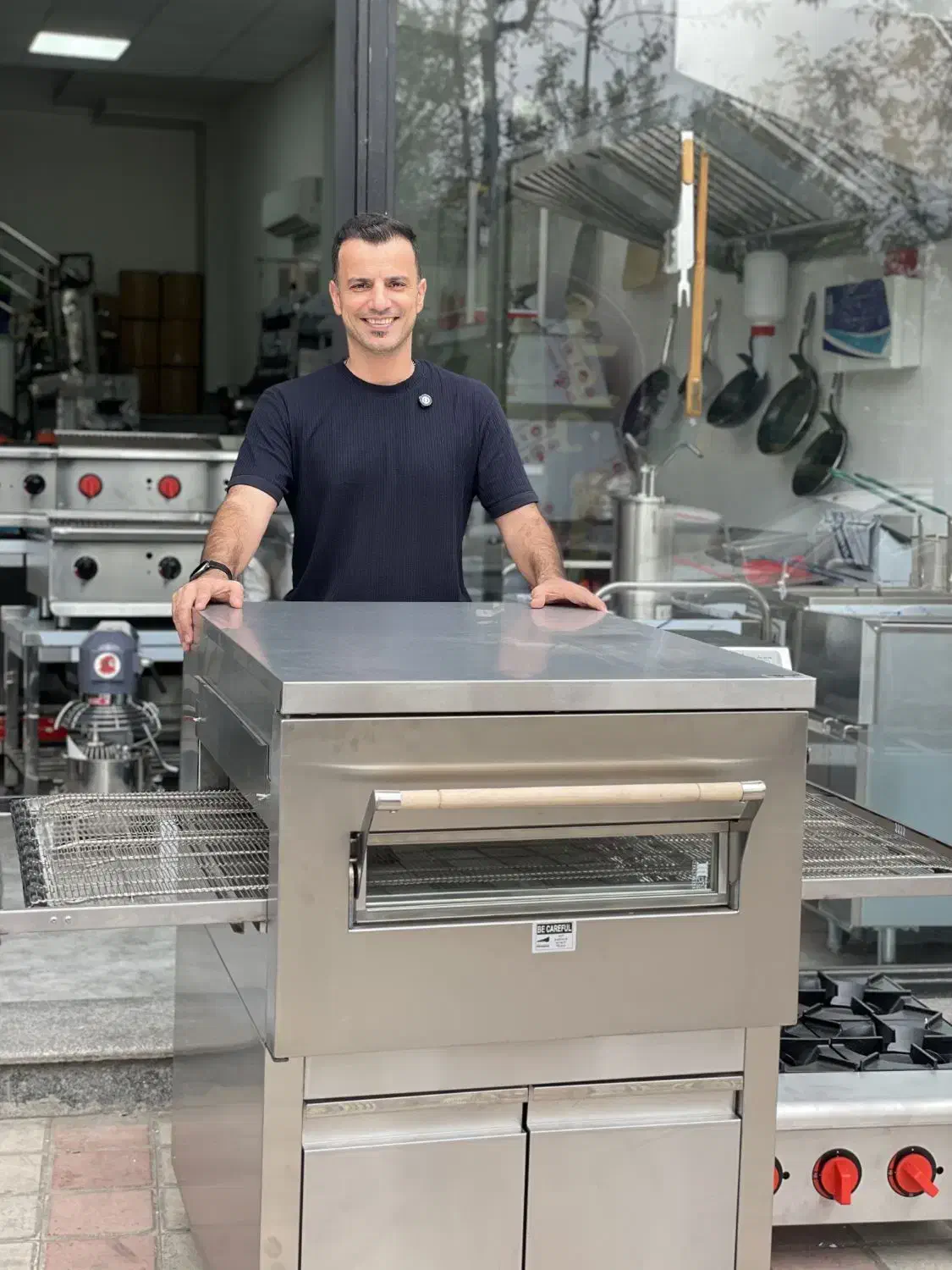 فر پیتزا ریلی کم‌مصرف قدرتمند تضمینی فرریلی پیتزا|کافی‌شاپ و رستوران|رشت, رودباری|دیوار