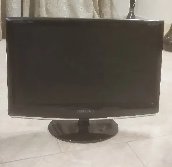 مانیتور 19اینچ سامسونگ|قطعات و لوازم جانبی رایانه|اصفهان, راران|دیوار