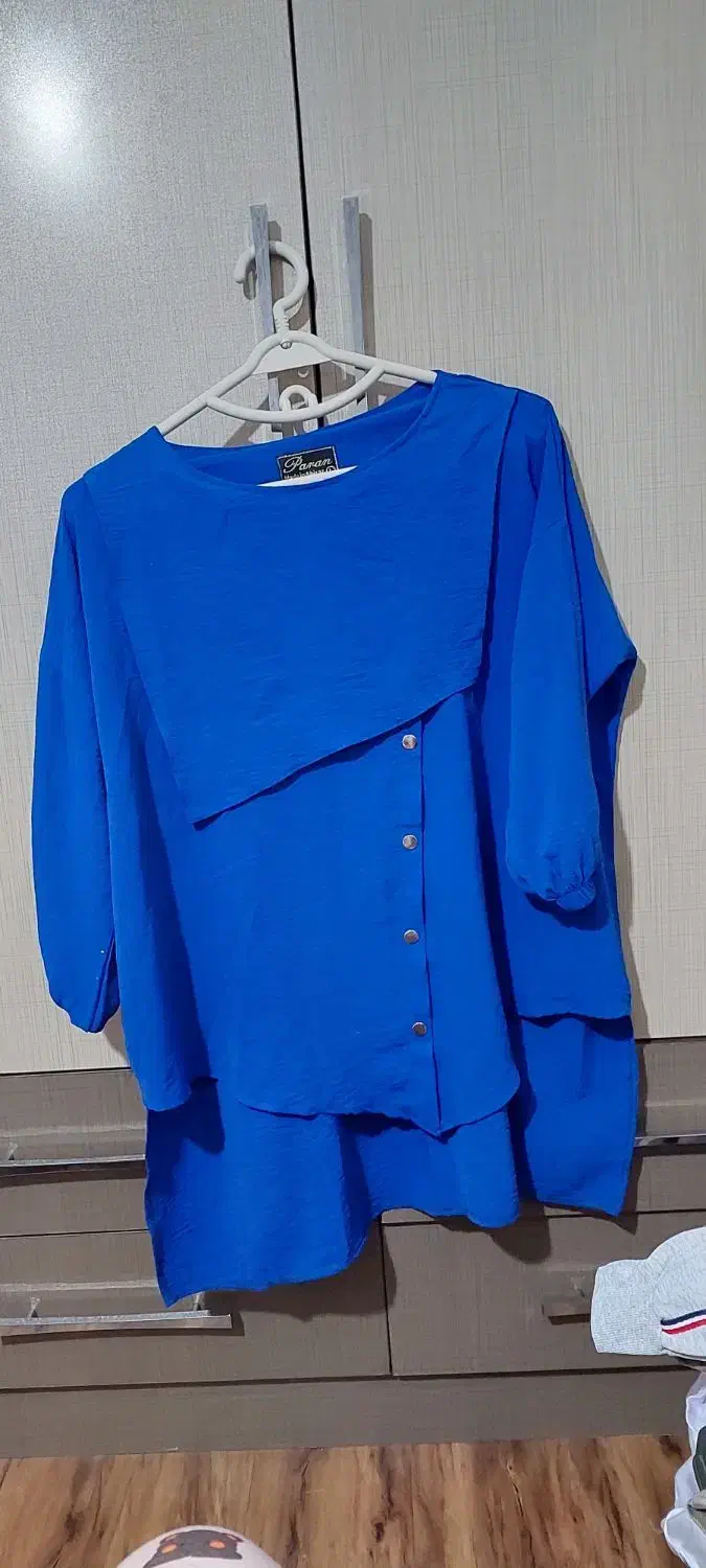 شومیز|لباس|فولادشهر, B8|دیوار