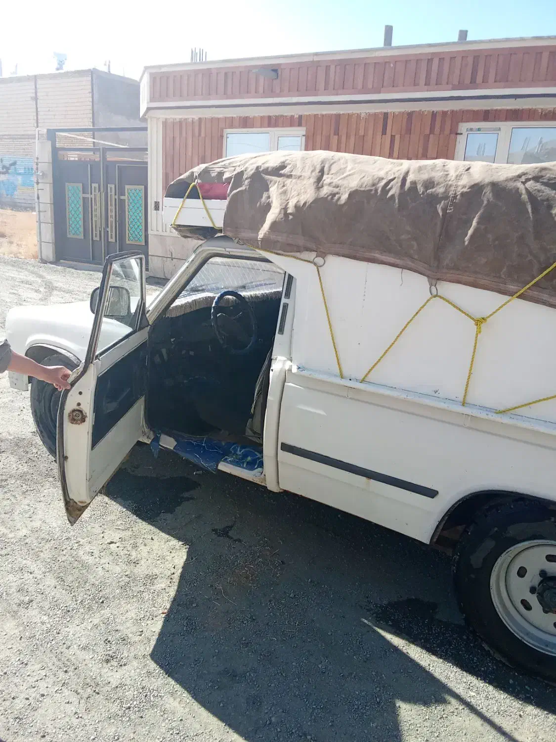 فروش نیسان|خودرو سواری و وانت|فریدونشهر, |دیوار