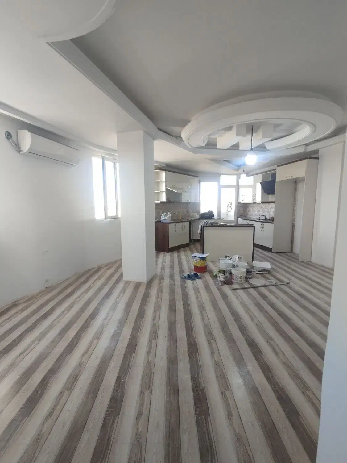 آپارتمان 90 متر نوسازبا امکانات قولنامه ای میلان 5|فروش آپارتمان|گلستان (تهران), |دیوار