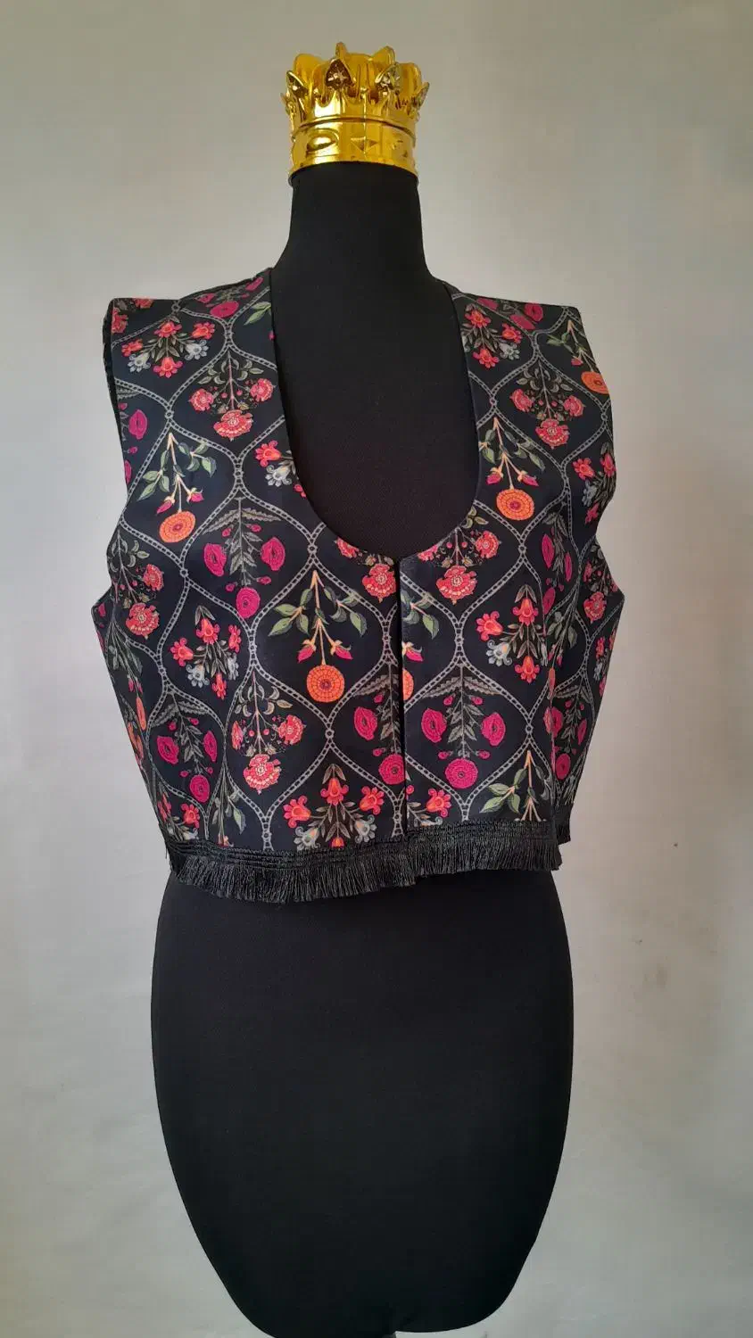 جلیقه های روکار خیلی شیک و فاخر|لباس|یزد, |دیوار