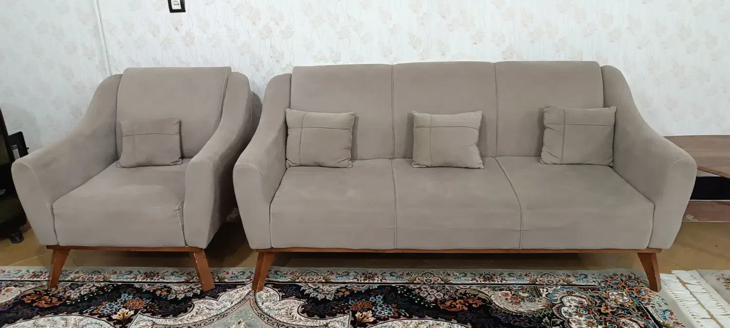 مبل ۷نفره ض|مبلمان خانگی و میز عسلی|دهگلان, |دیوار