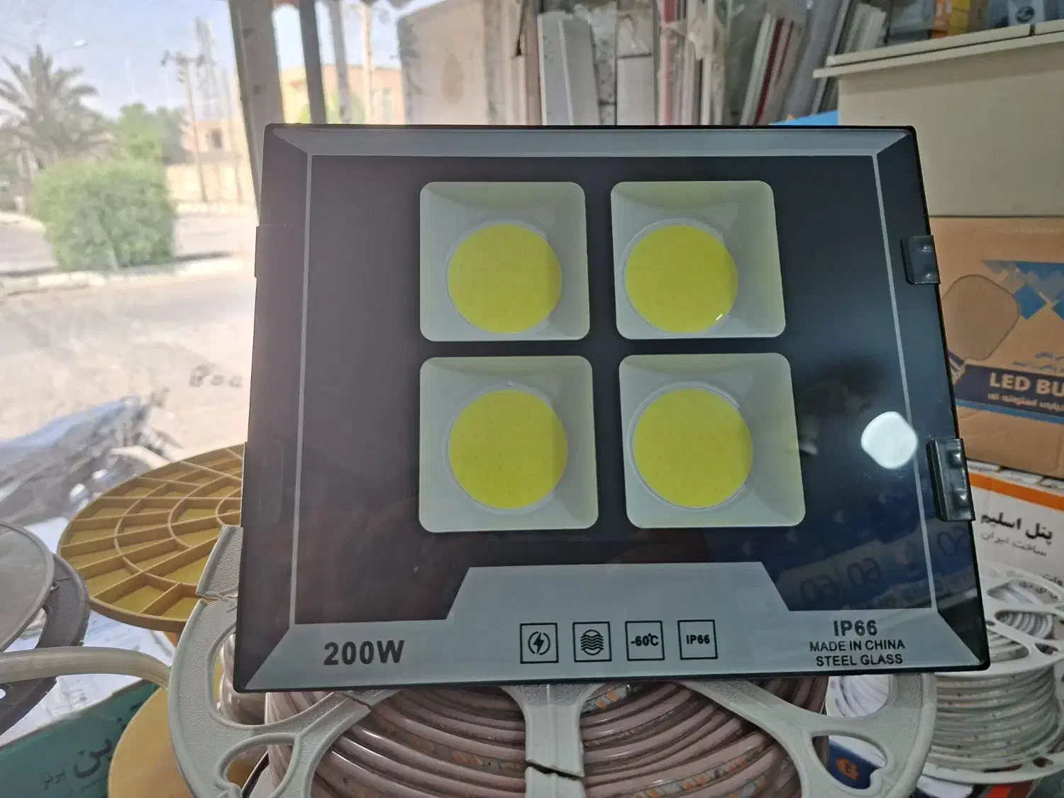 فروش پروژکتور سی یو بی|لامپ و چراغ|سوسنگرد, |دیوار