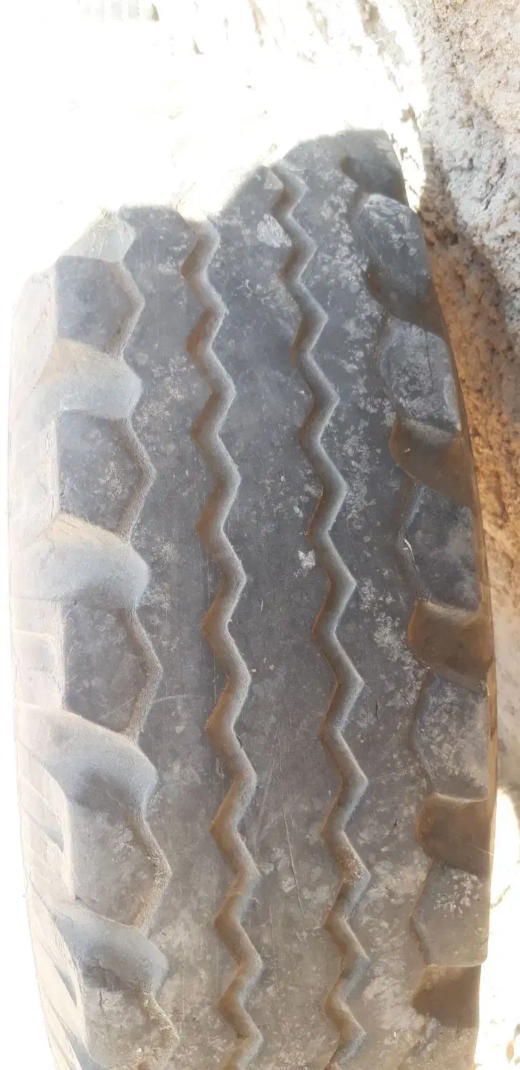 لاستیک نیسان|قطعات یدکی و لوازم جانبی|کوهدشت, |دیوار