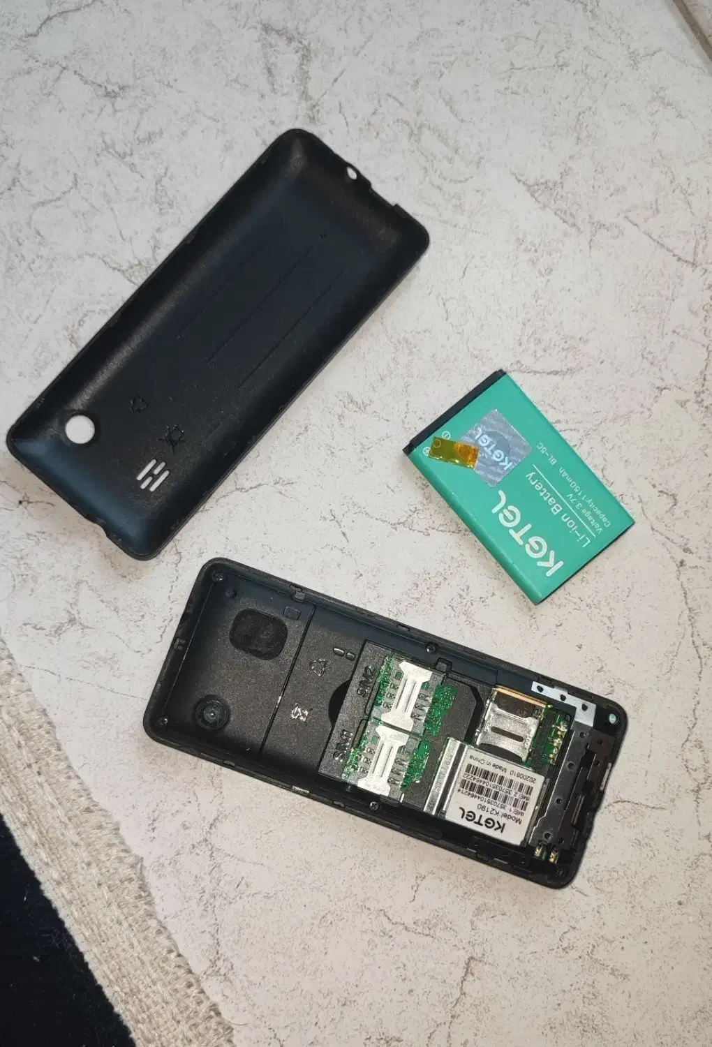 گوشی ساده|موبایل|لاهیجان, شیشه گران|دیوار