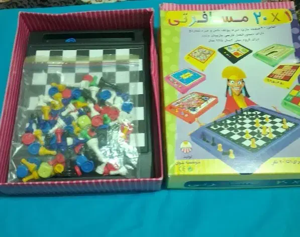 چرخ|چرخ خیاطی و ریسندگی|اصفهان, قائمیه|دیوار