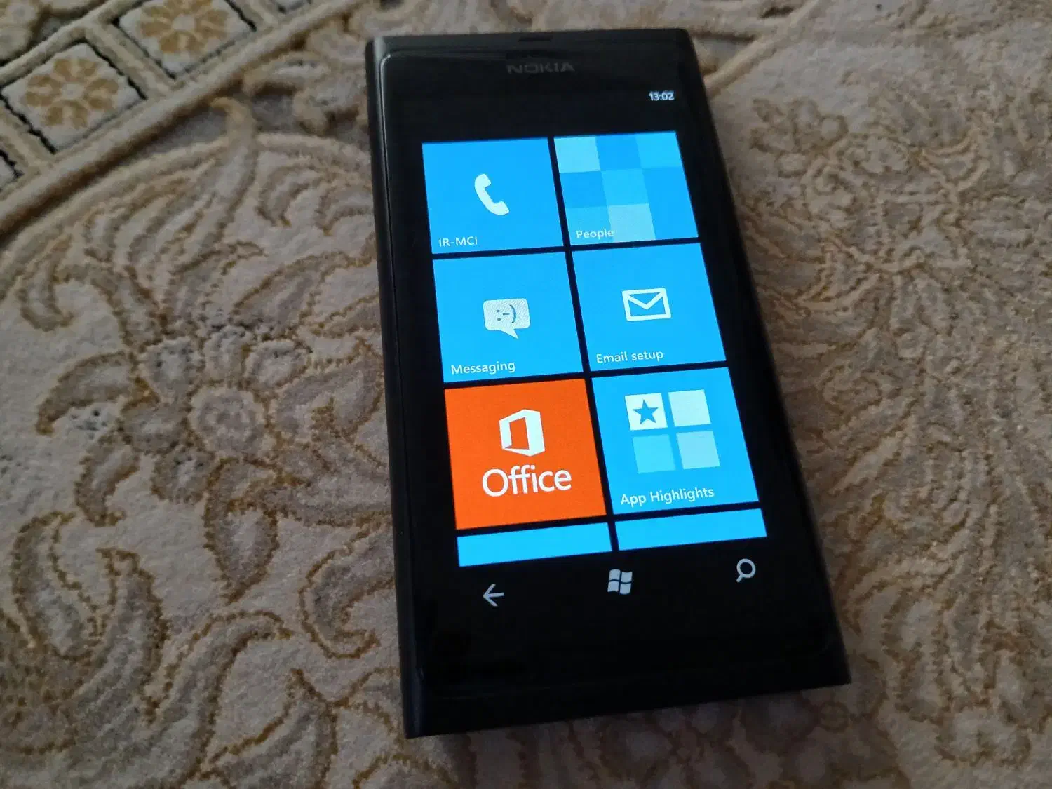 نوکیا لومیا ۸۰۰|موبایل|کاشان, آیت الله سعیدی|دیوار