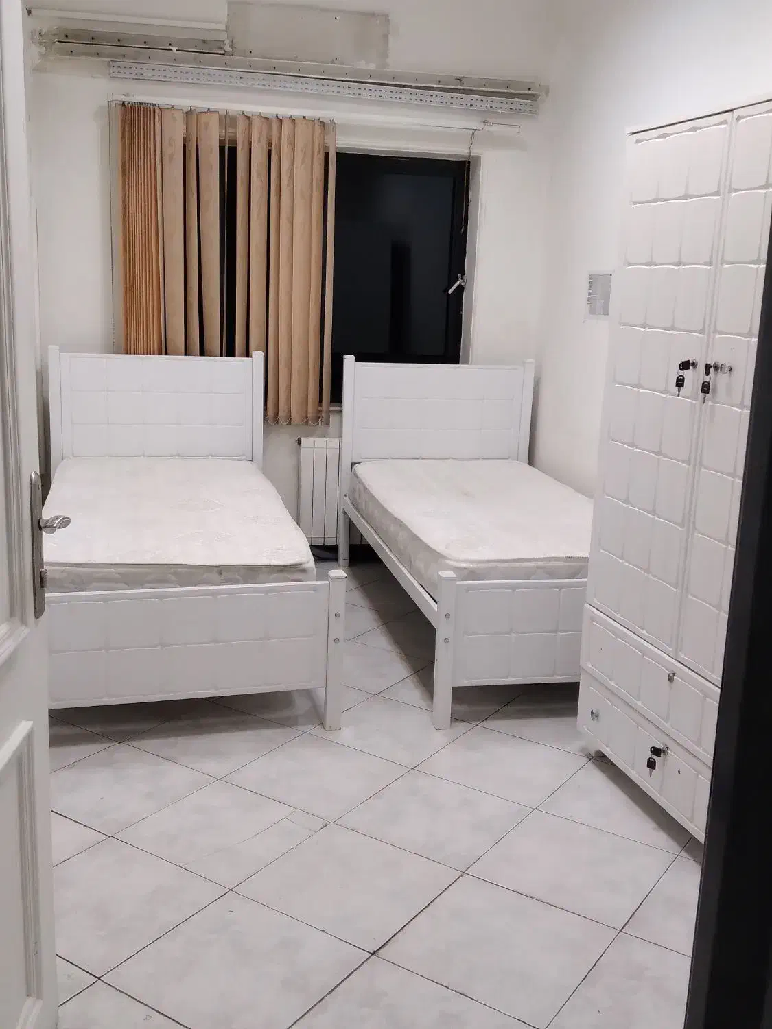 خوابگاه اقامتگاه پانسیون دخترانه دانشگاه تهران|اجارهٔ کوتاه‌مدت آپارتمان و سوئیت|تهران, فلسطین (میدان انقلاب)|دیوار