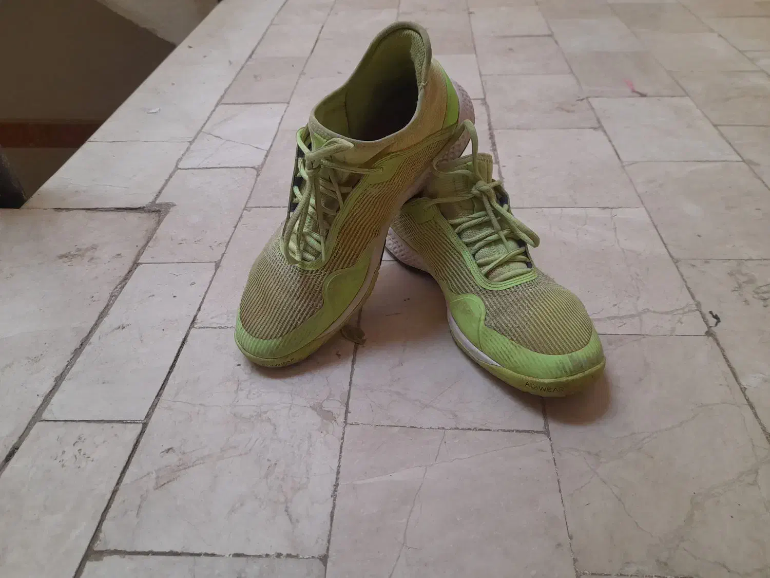 کفش اصل سایز 43|کیف، کفش، کمربند|نیشابور, شهرک اندیشه|دیوار