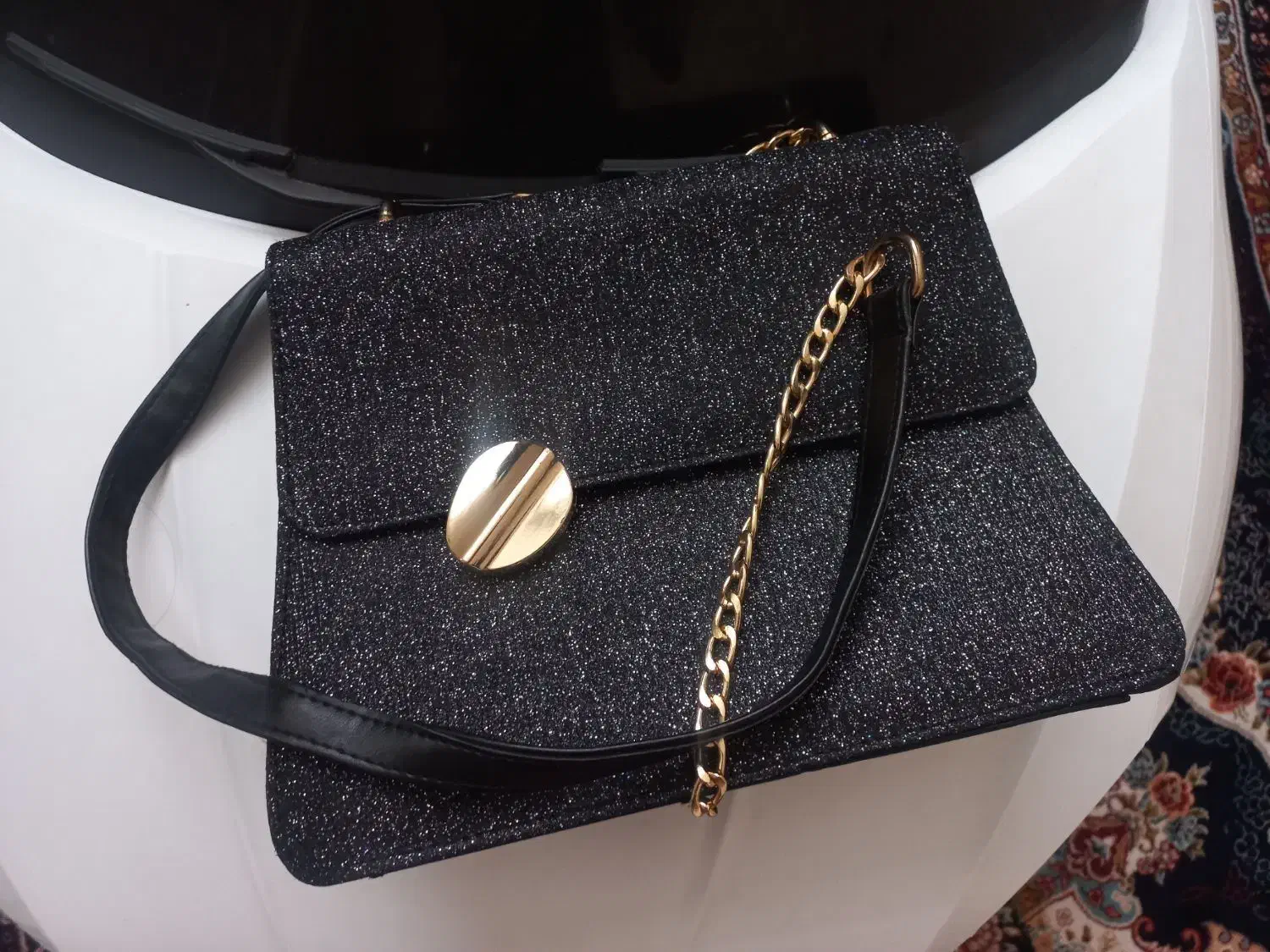 مجلسی کفش|کیف، کفش، کمربند|ری, عباس‌آباد|دیوار