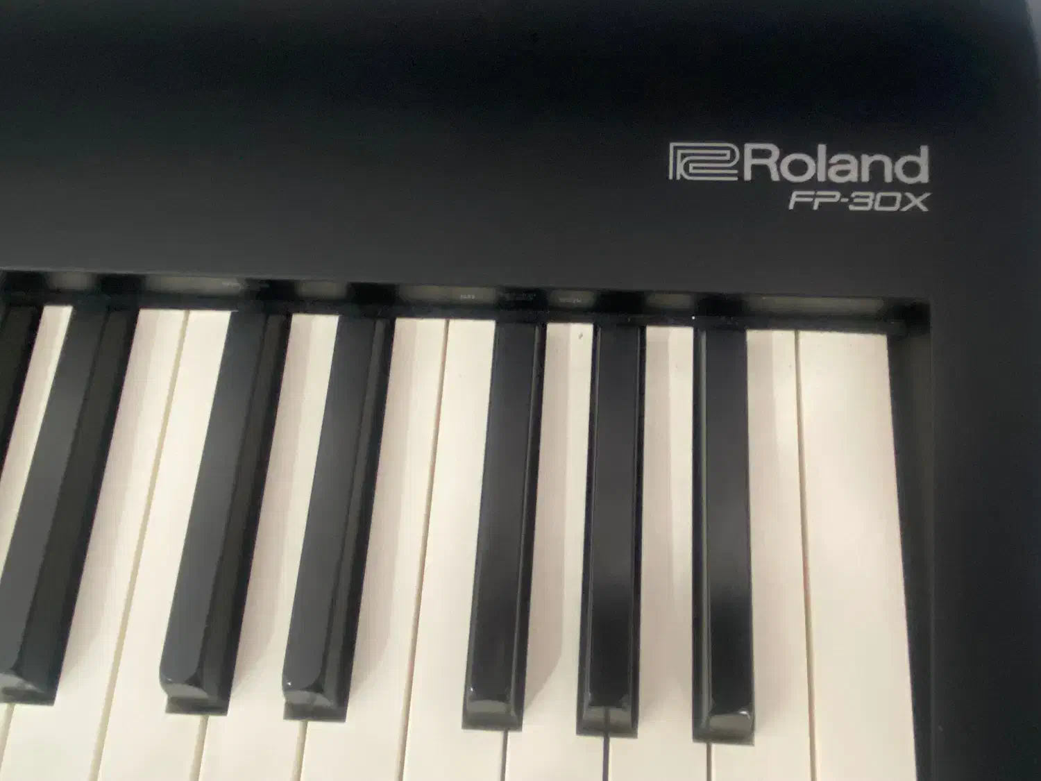 پیانو دیجیتال برند رولند|پیانو، کیبورد، آکاردئون|بوشهر, |دیوار