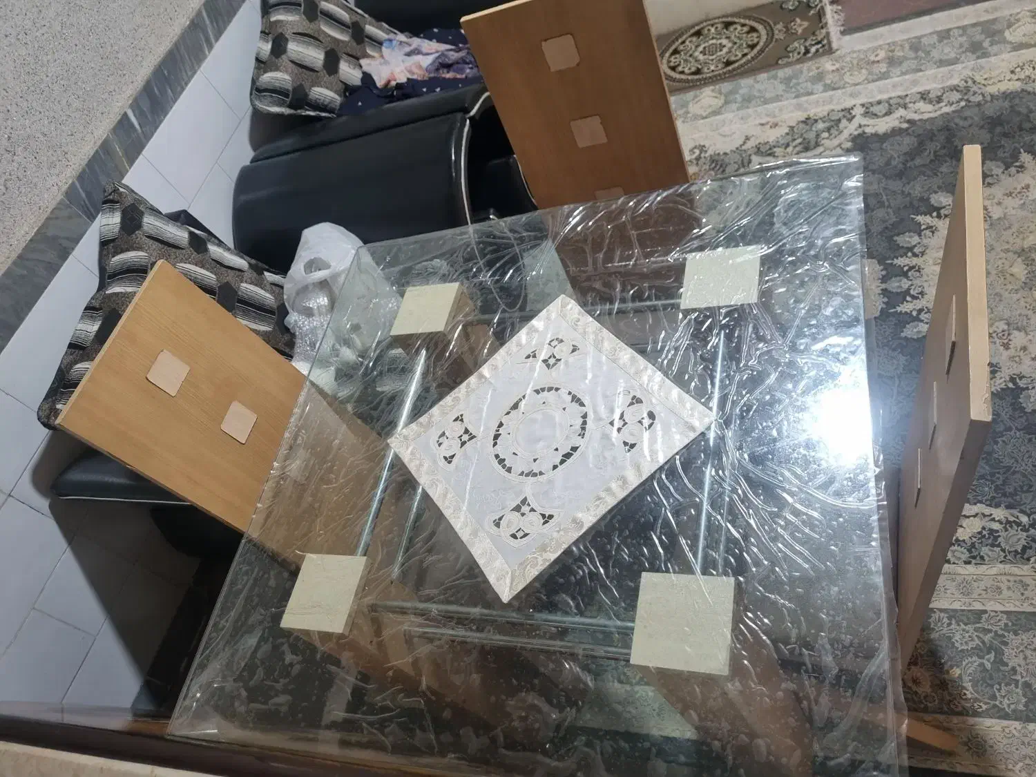 میز ناهار خوری ۴ نفره|میز و صندلی غذاخوری|مرودشت, بیست متری بیمارستان|دیوار