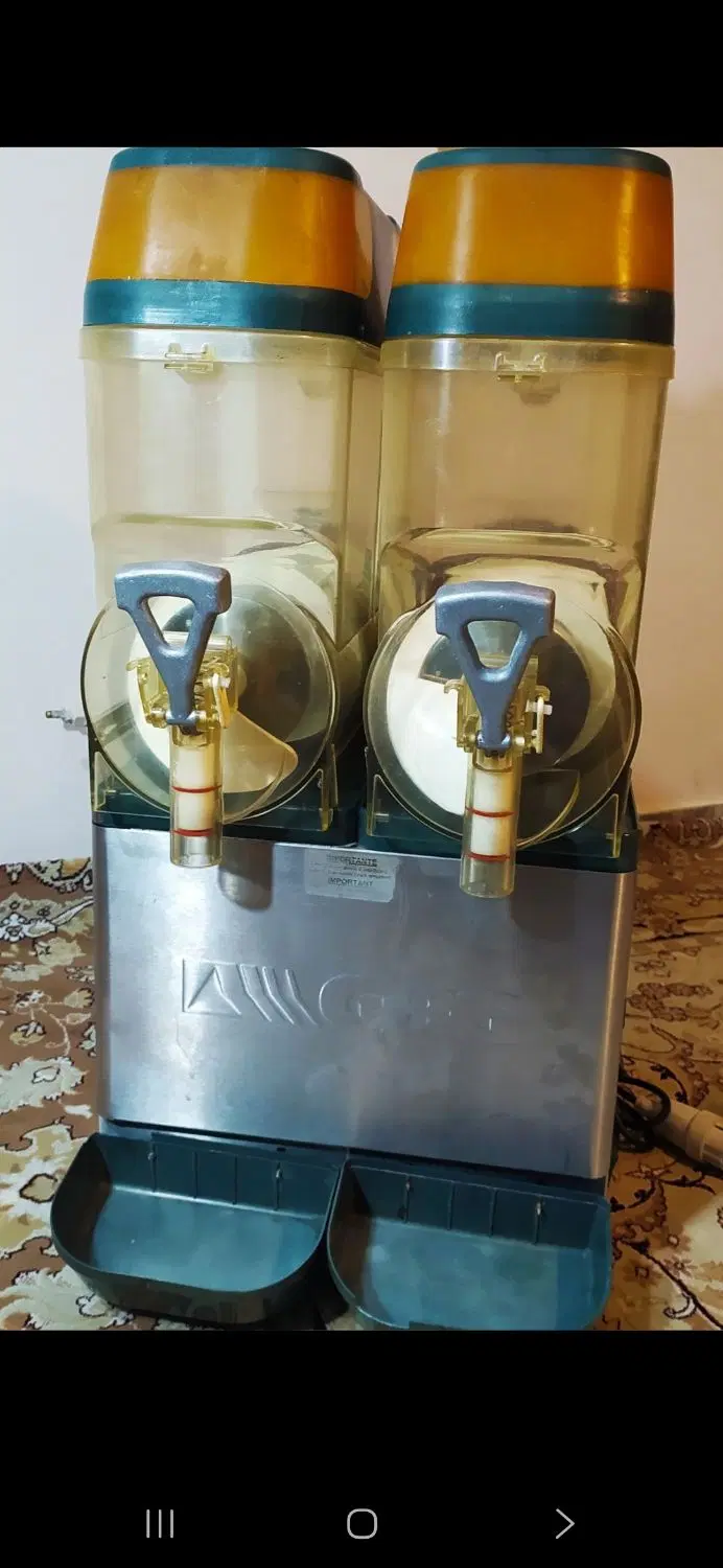 دستگاه یخ در بهشت - یخدربهشت - یخ دربهشت|کافیشاپ و رستوران|تهران, بریانک|دیوار