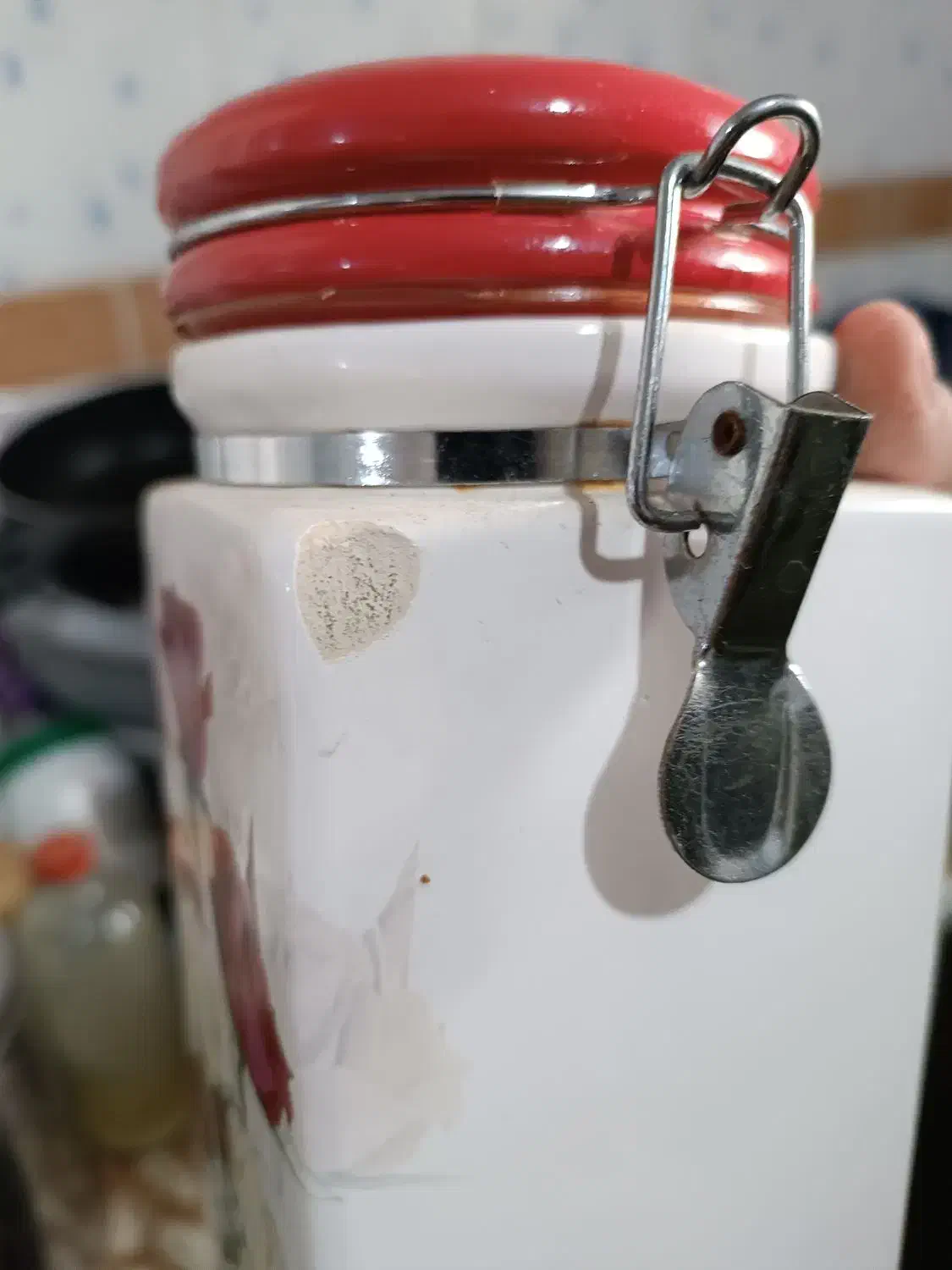 جا ادویه|آب‌چکان و نظم‌دهنده ظروف|لاهیجان, لیل|دیوار